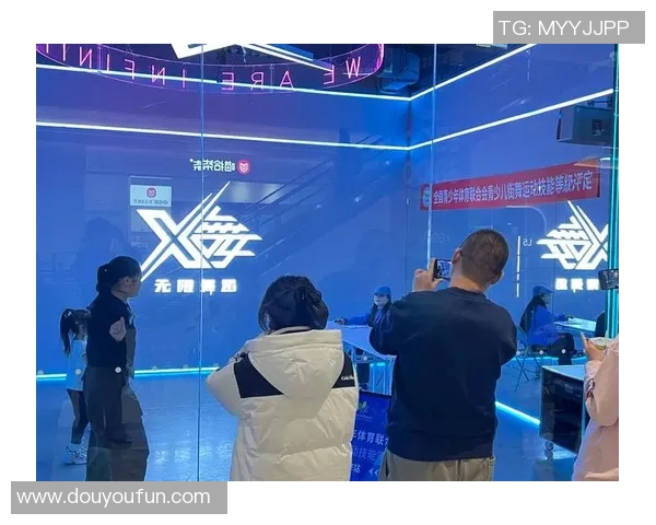 街舞热点：解读武汉街舞队的防反_1